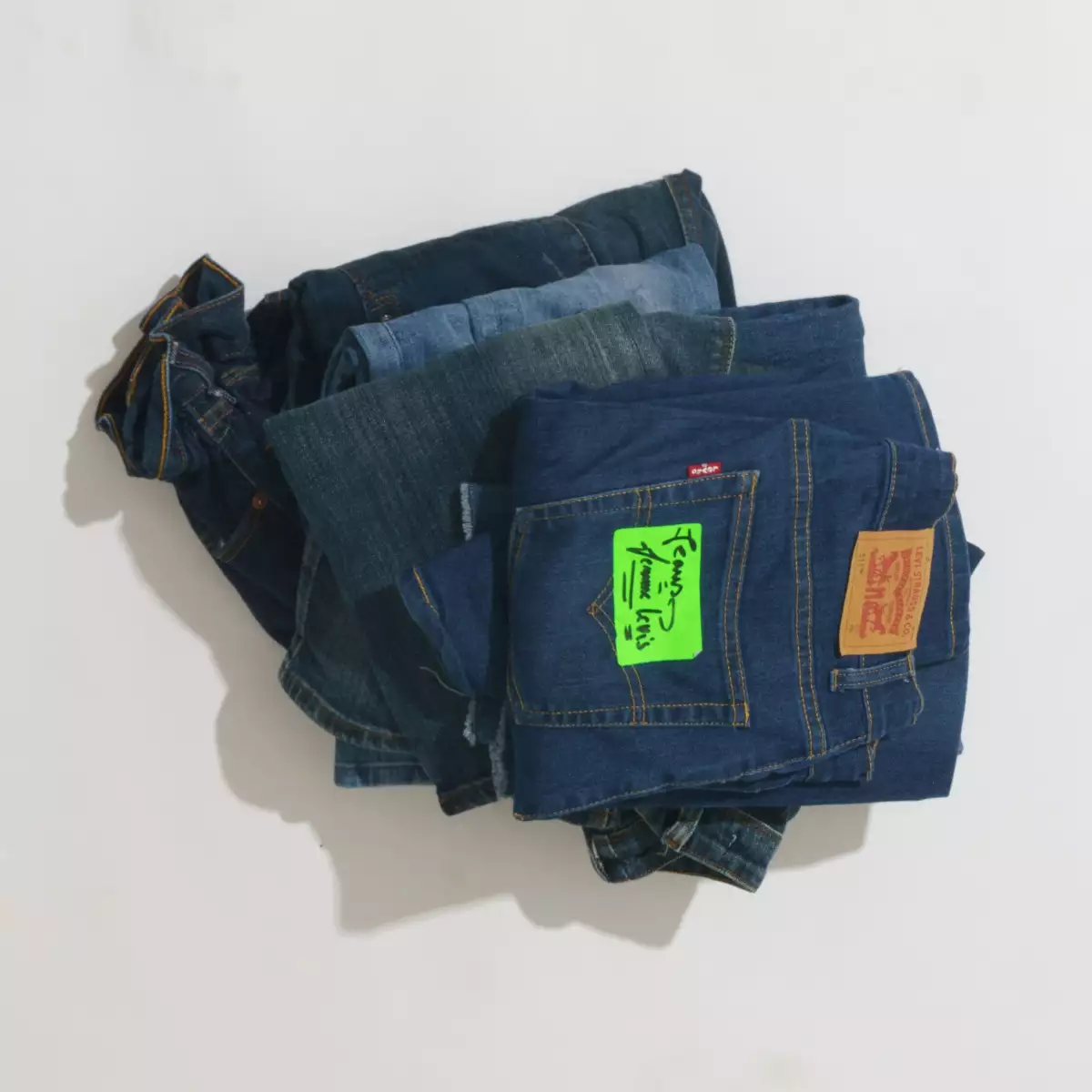 Jeans femme Levi's - 70 KG 130 Pièces