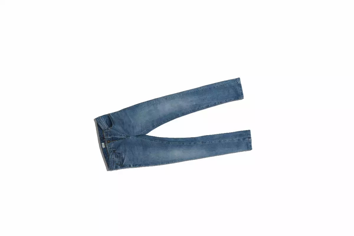 Jeans femme Levi's - 70 KG 130 Pièces